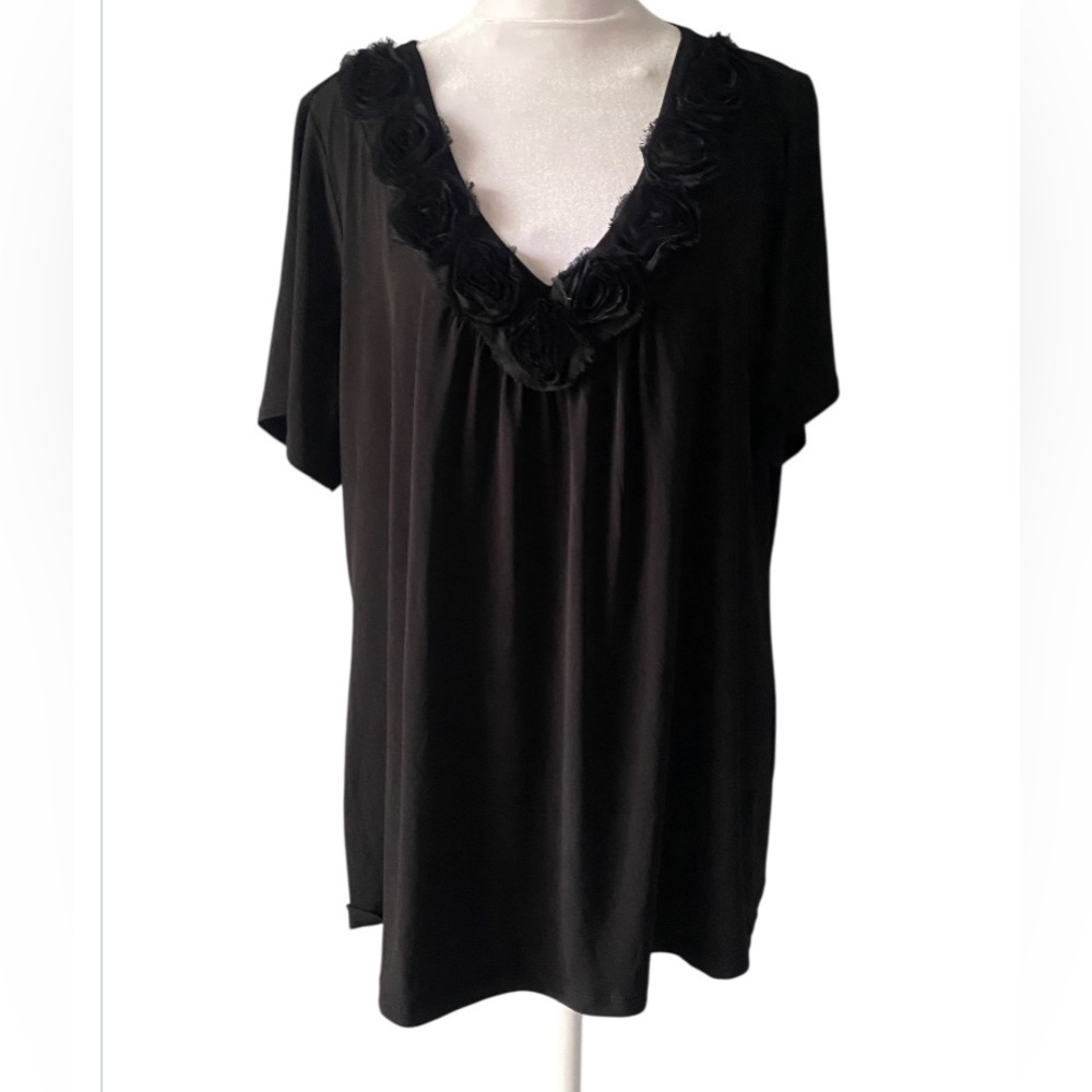Jaclyn Smith women’s V-neck top size 2X